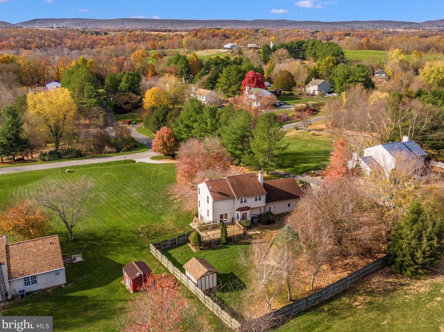 3214 Sunrise Dr, Jefferson, MD 21755