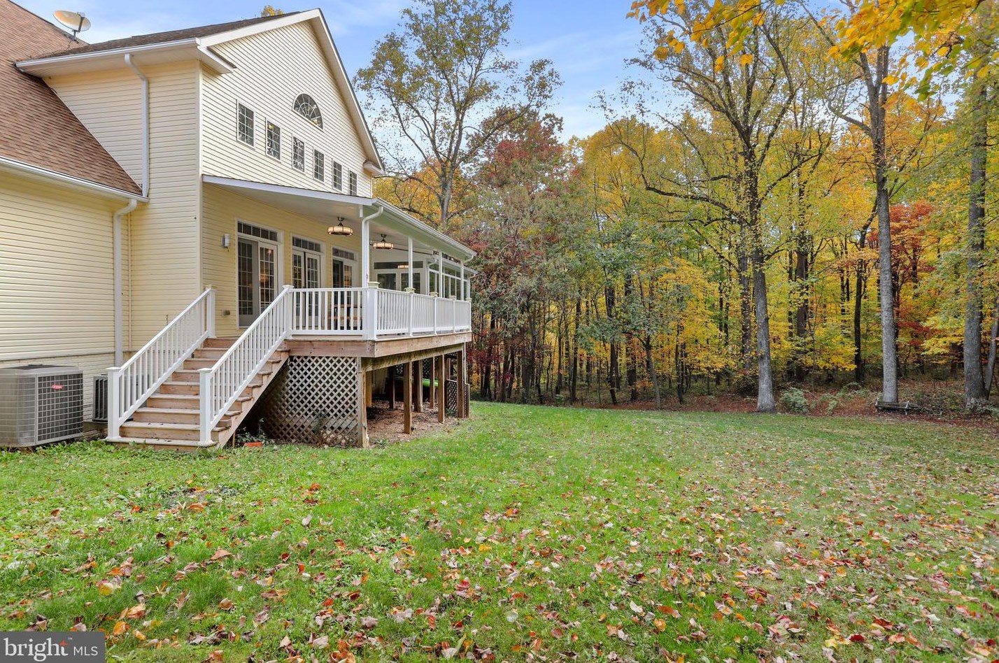 7532 Talbot Run Rd, Mount Airy MD  21771-8444 exterior