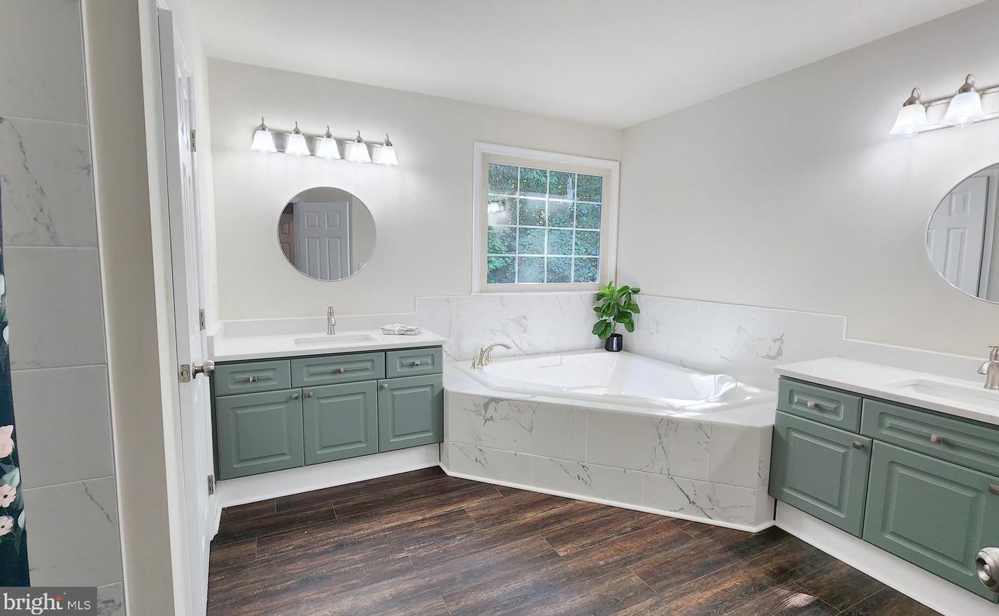 14909 Chelsea Cir, Mount Airy MD  21771-8422 exterior