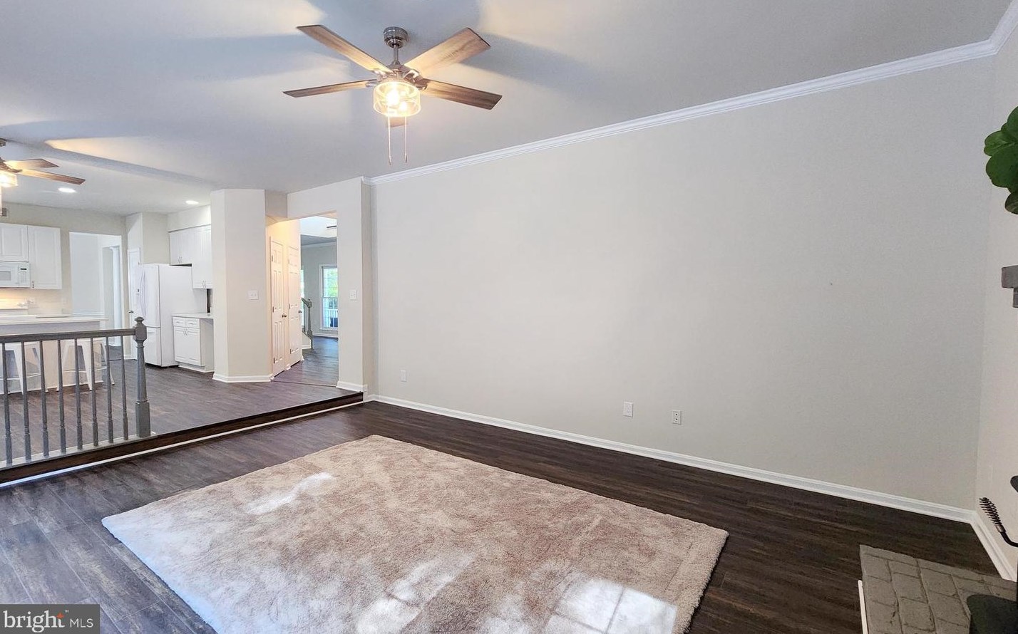 14909 Chelsea Cir, Mount Airy MD  21771-8422 exterior