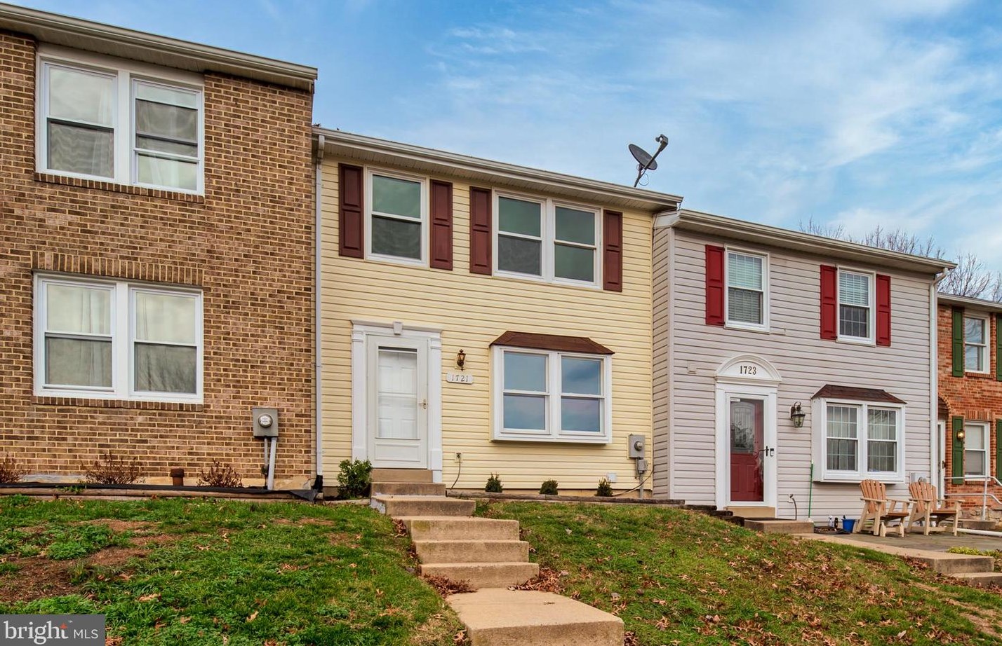 1721 Springhouse Ct, Frederick, MD 21702-3061