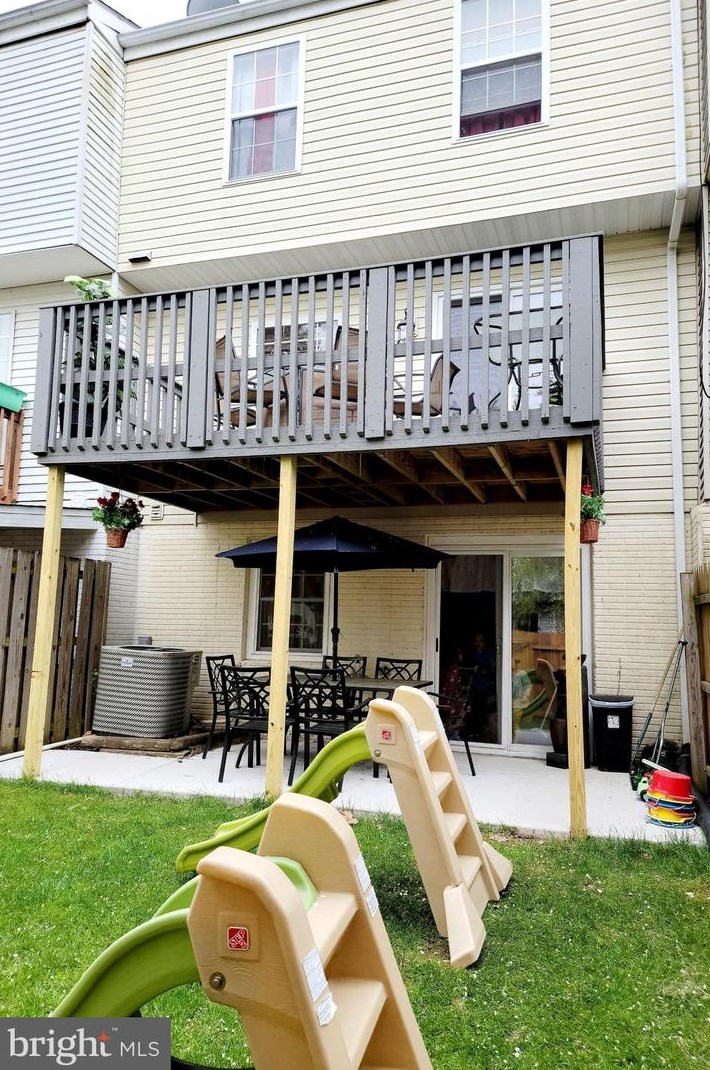 1828 Hammond Ct, Frederick, MD 21702-3911