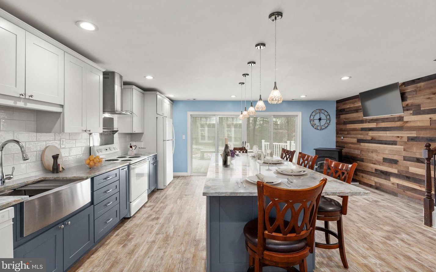 14053 Harrisville Rd, Mount Airy MD  21771-7916 exterior