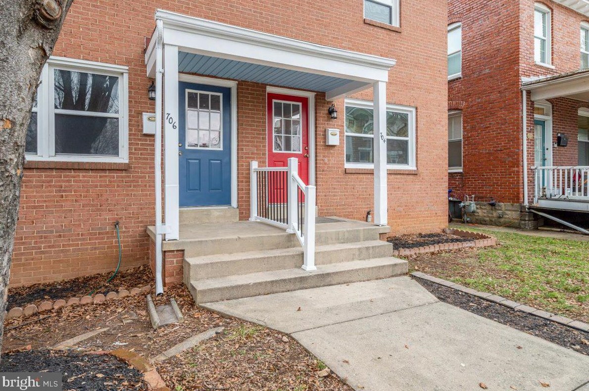 706 Trail Ave, Frederick, MD 21701