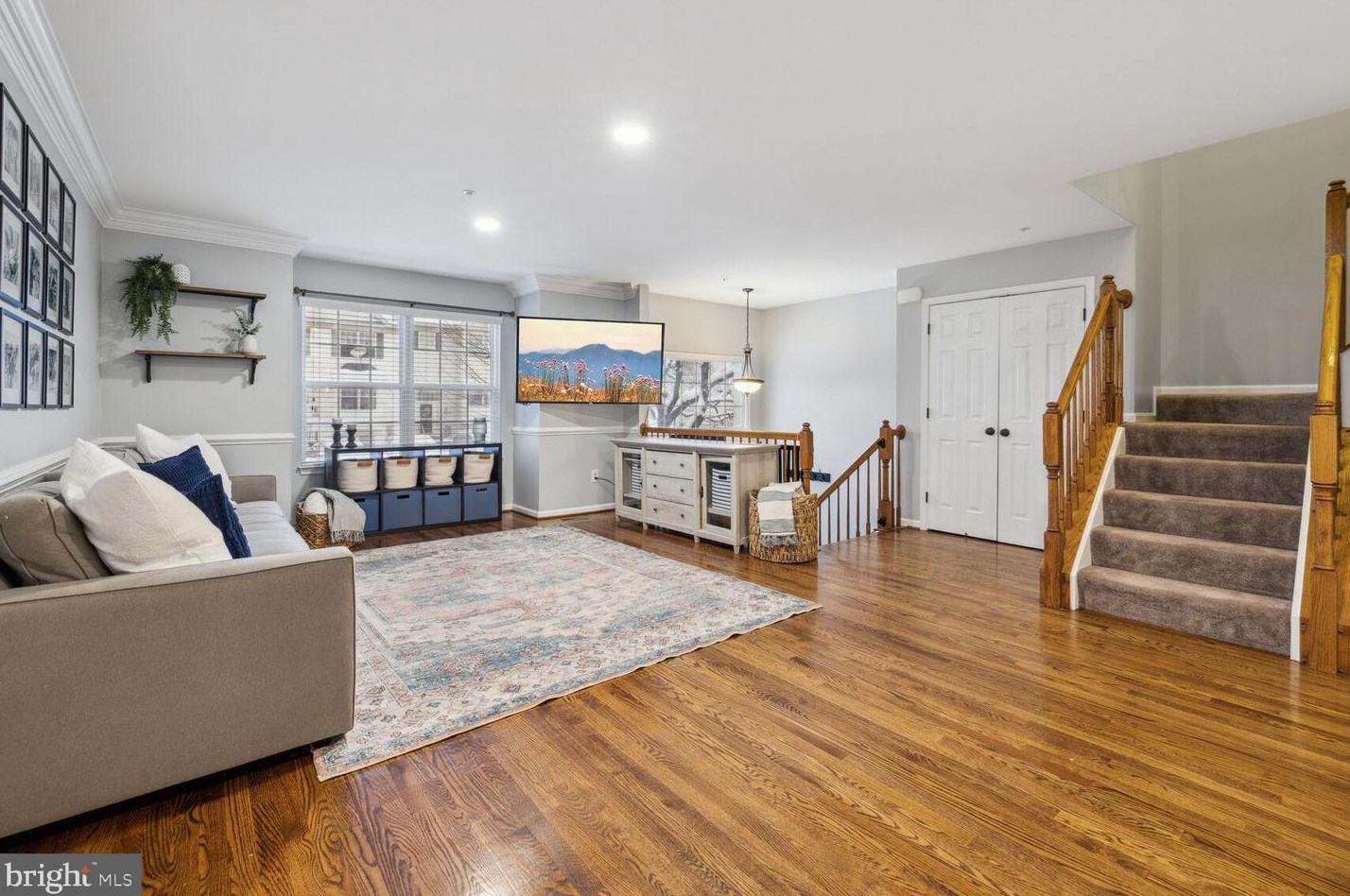 6219 Cliffside Ter, Frederick, MD 21701-5878