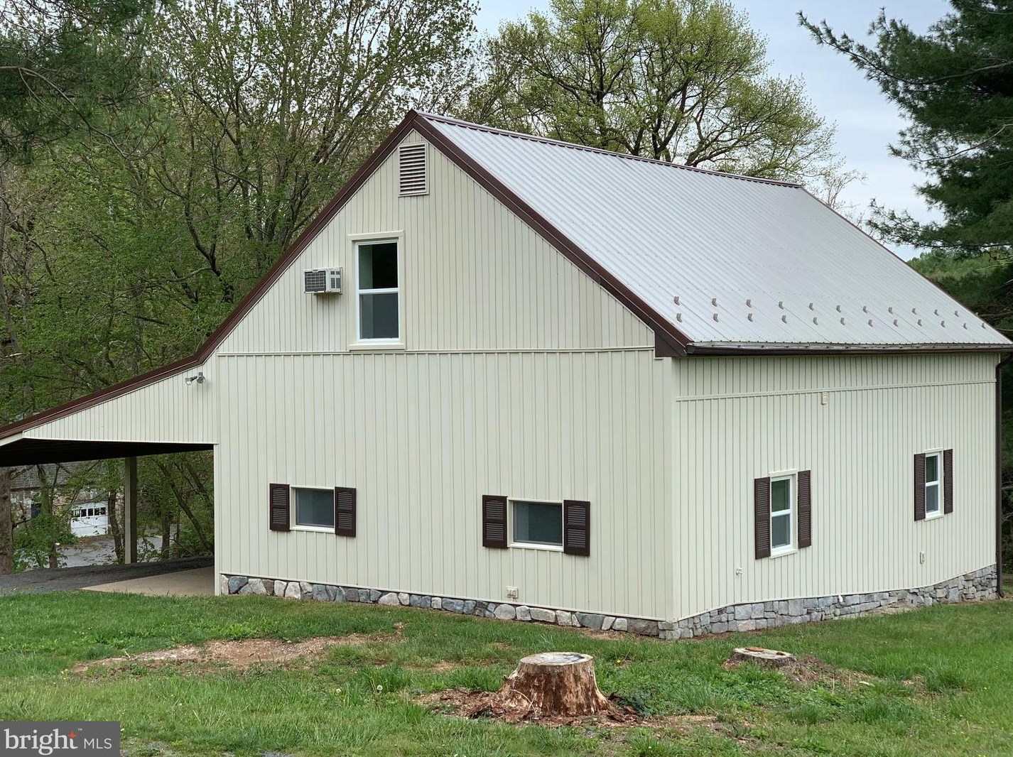 2525 Prices Distillery Rd, Clarksburg MD  20871-8536 exterior