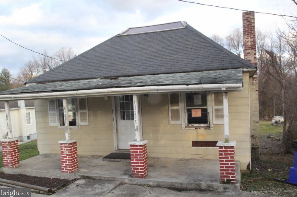 13245 Catoctin Furnace Rd, Graceham, MD 21788