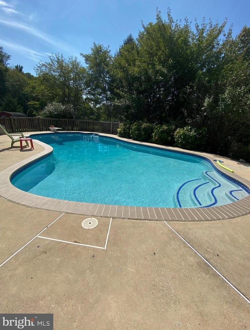 4945 Tall Oaks Dr, Monrovia, MD 21770