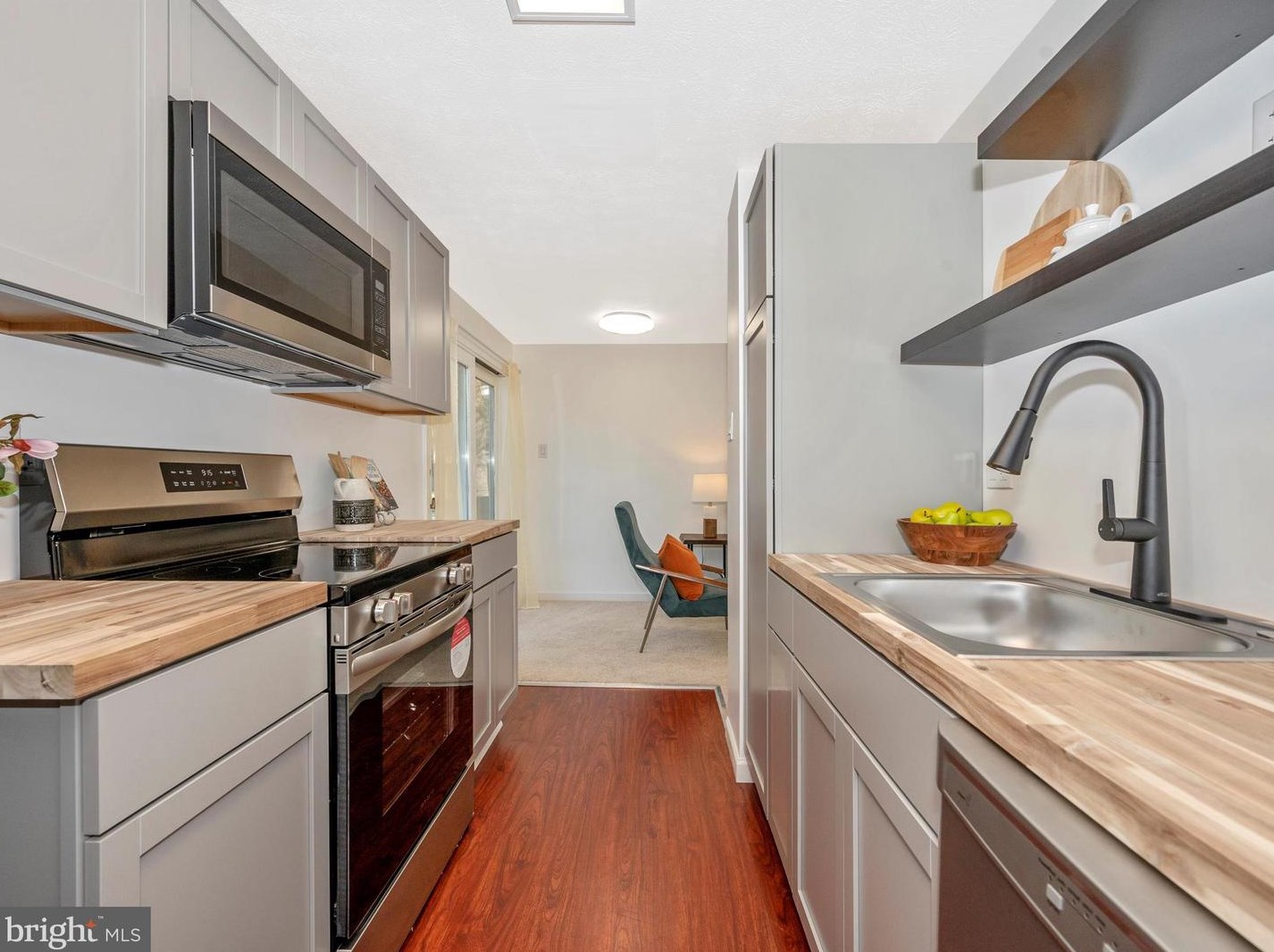 4491 Jade Ct, Middletown MD  21769-7419 exterior