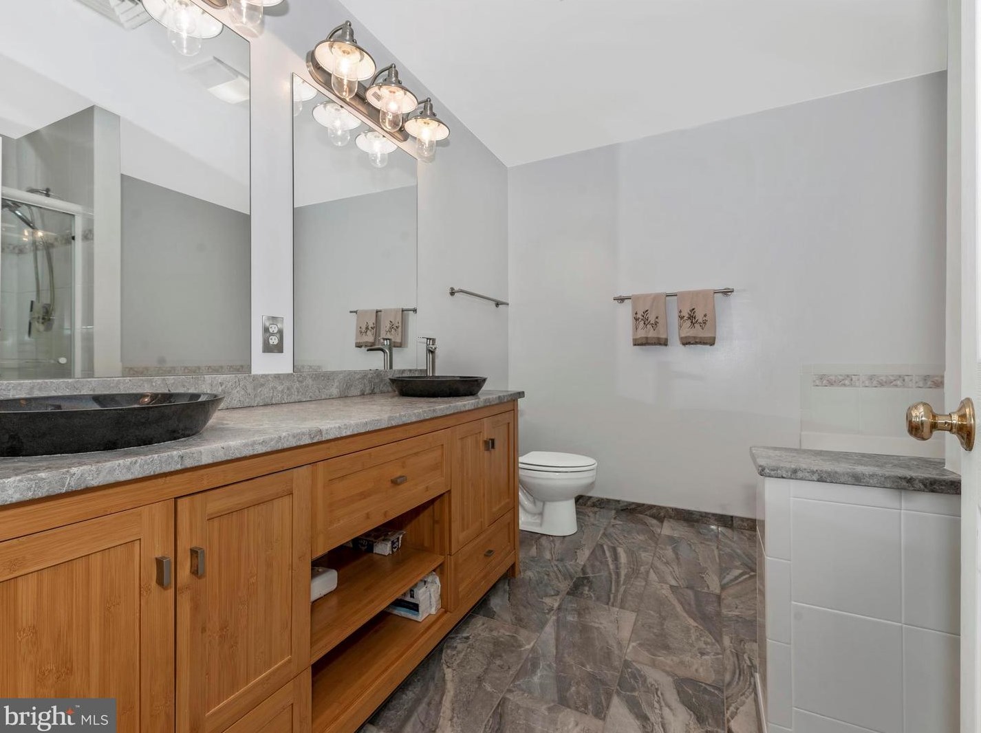 13128 Jesse Smith Rd, Mount Airy MD  21771-5920 exterior