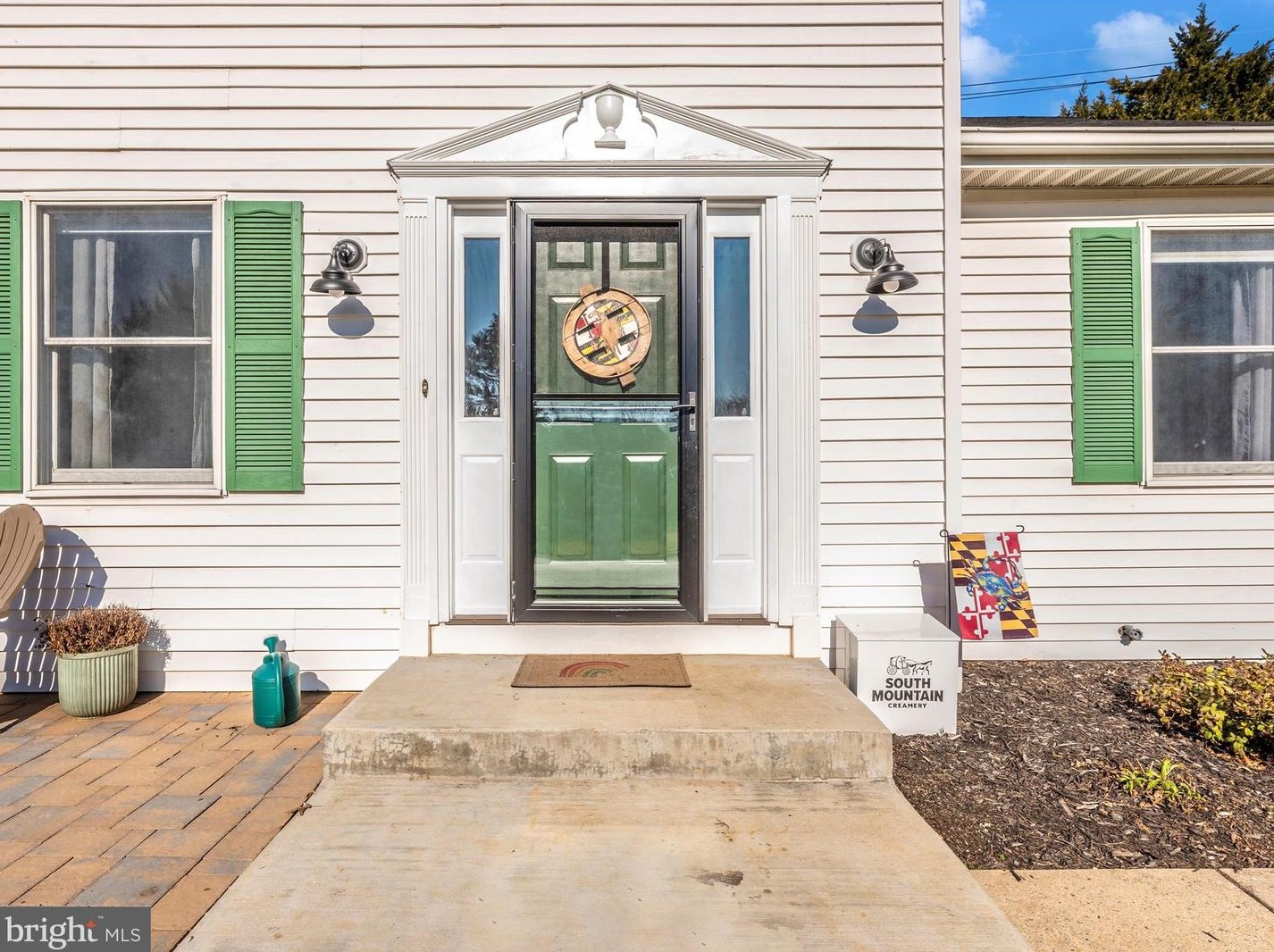 1 Eastern Cir, Middletown MD  21769-8000 exterior