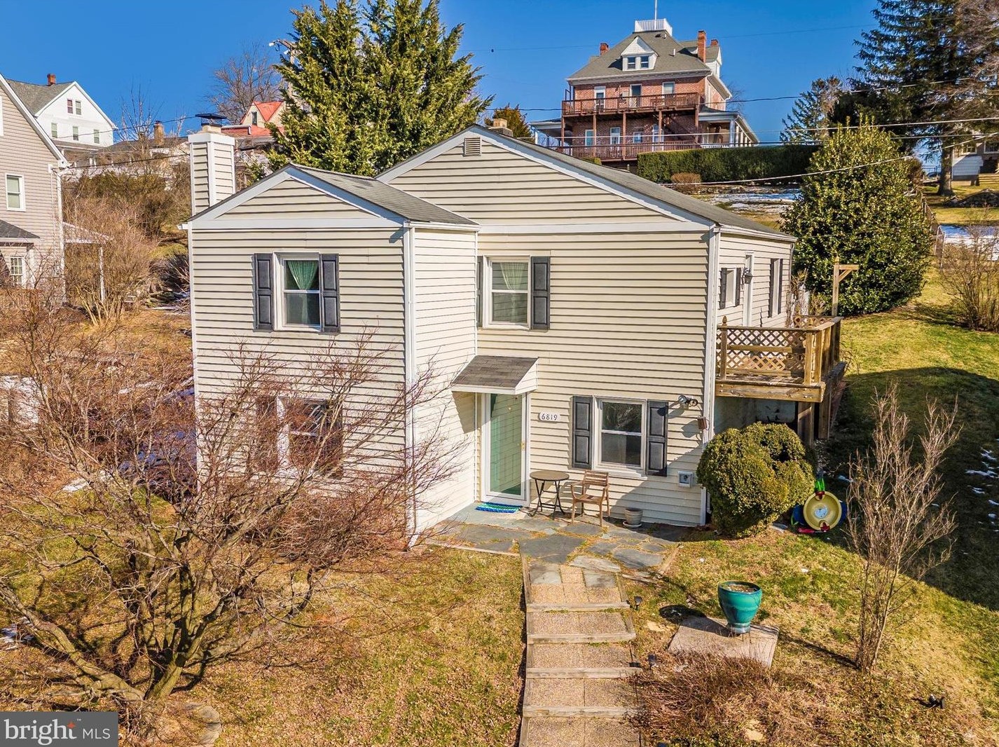 6819 Vale Summit Ln, Middletown MD  21769-6637 exterior