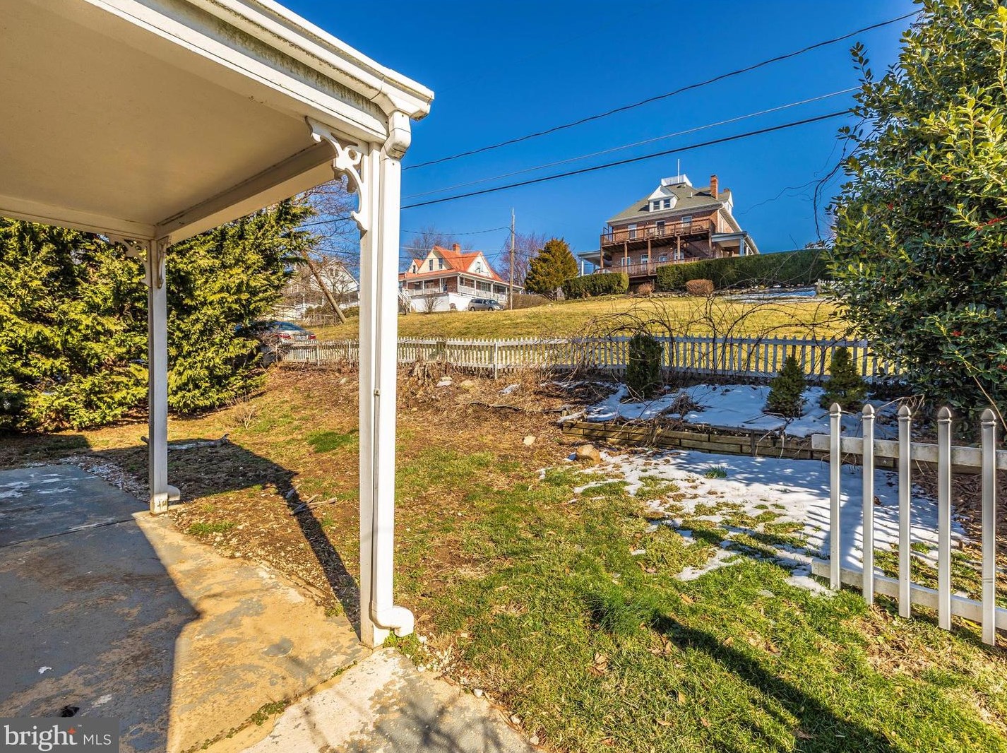6819 Vale Summit Ln, Middletown MD  21769-6637 exterior