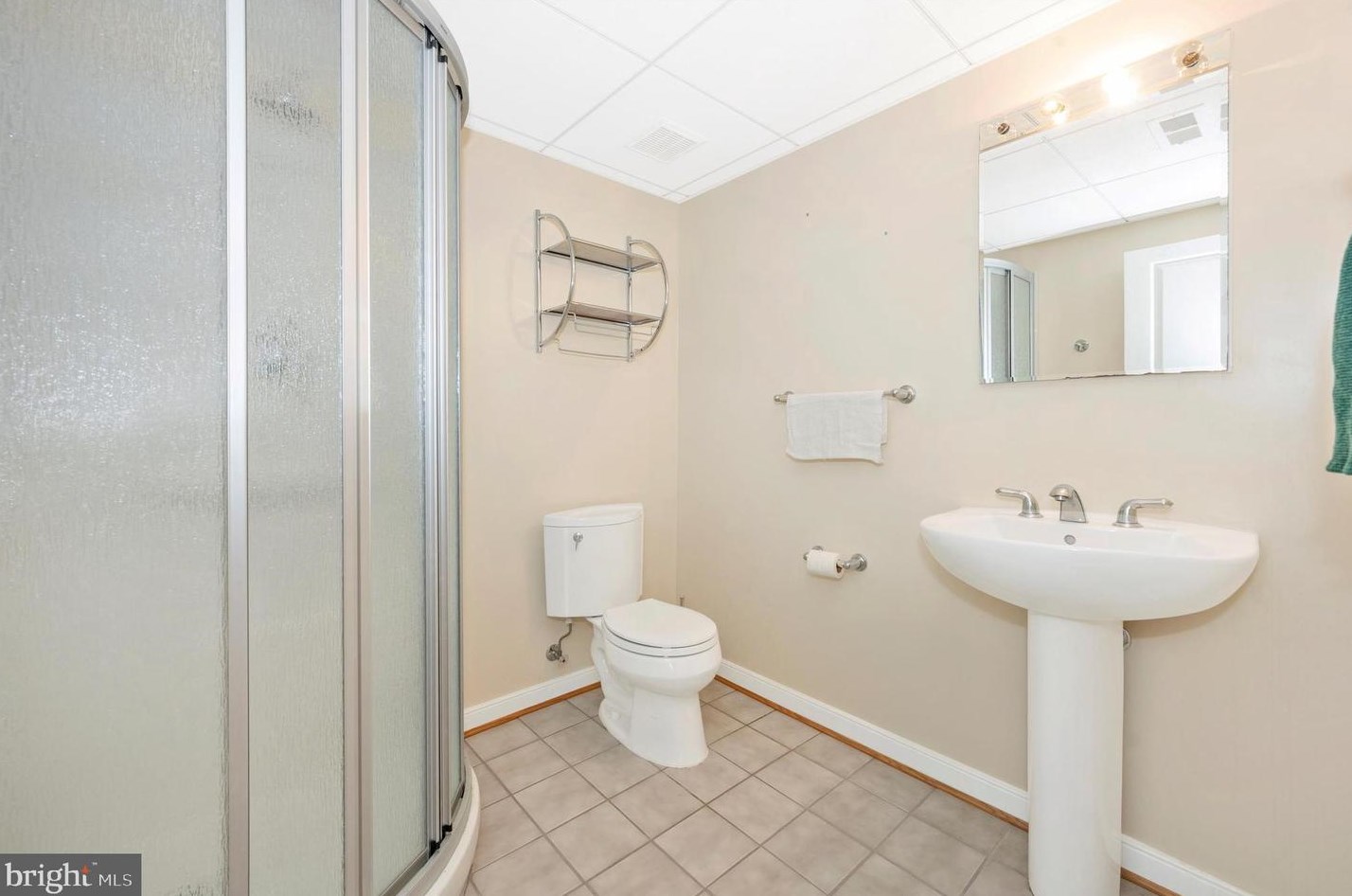 5822 Corporal Jones Ct, Mount Airy MD  21771-5804 exterior