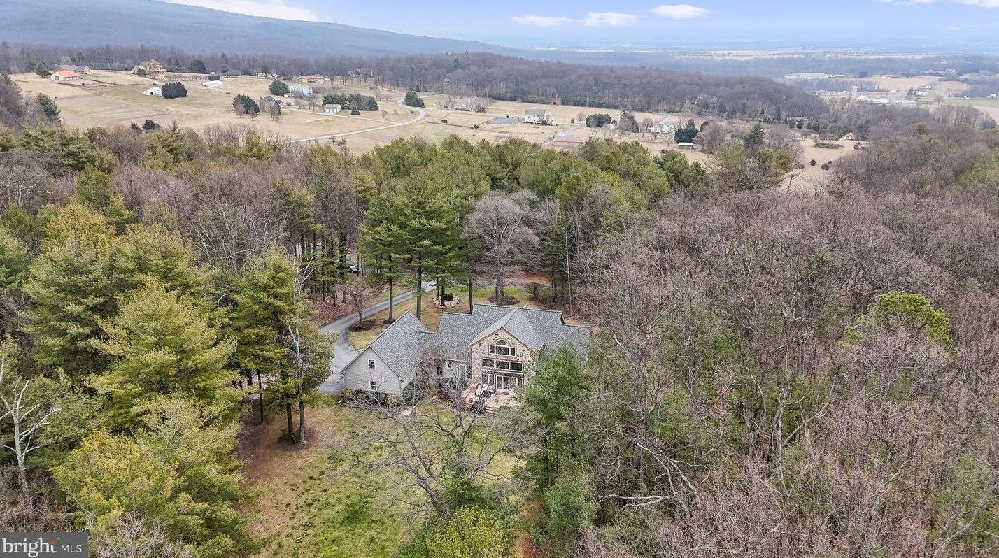 7907 Black Rd, Graceham MD  21788-1011 exterior