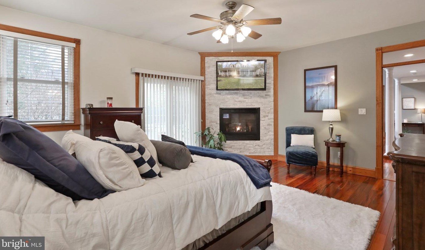 7907 Black Rd, Graceham MD  21788-1011 exterior