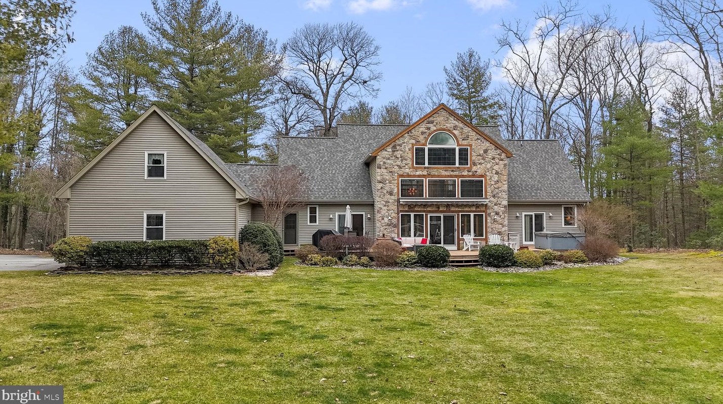 7907 Black Rd, Graceham MD  21788-1011 exterior