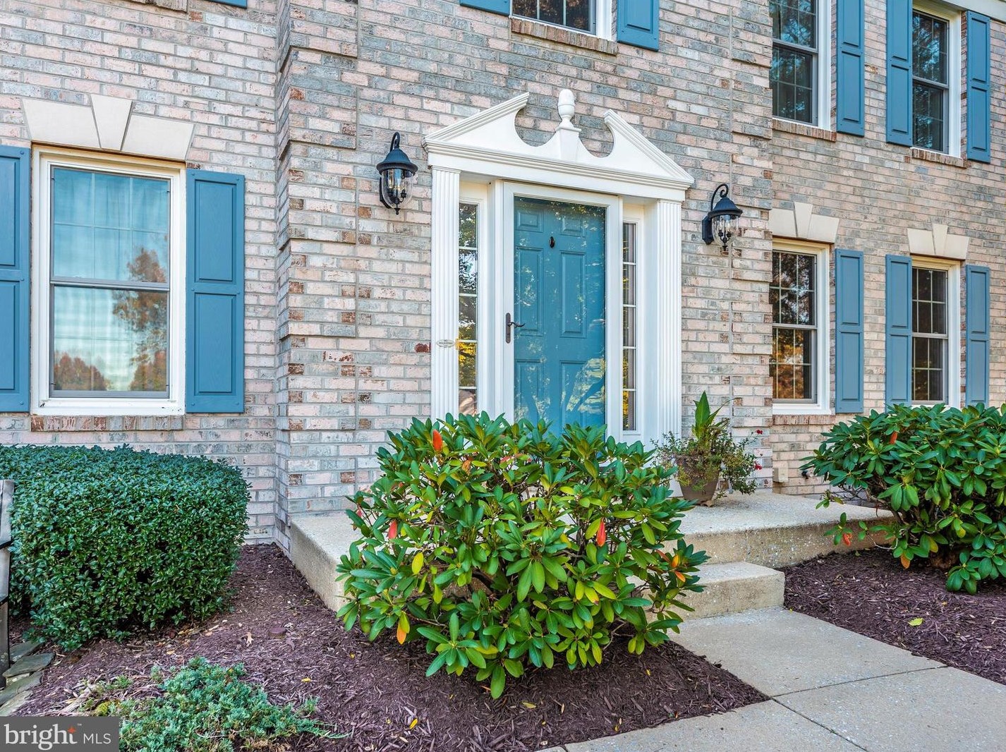 1002 Leafy Hollow Cir, Mount Airy, MD 21771-2802