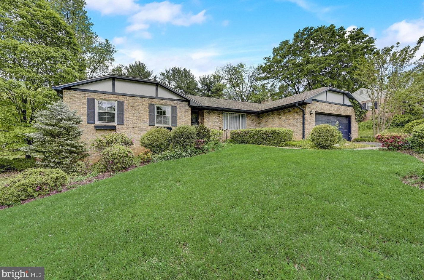 7306 Brookside Dr, Frederick, MD 21702