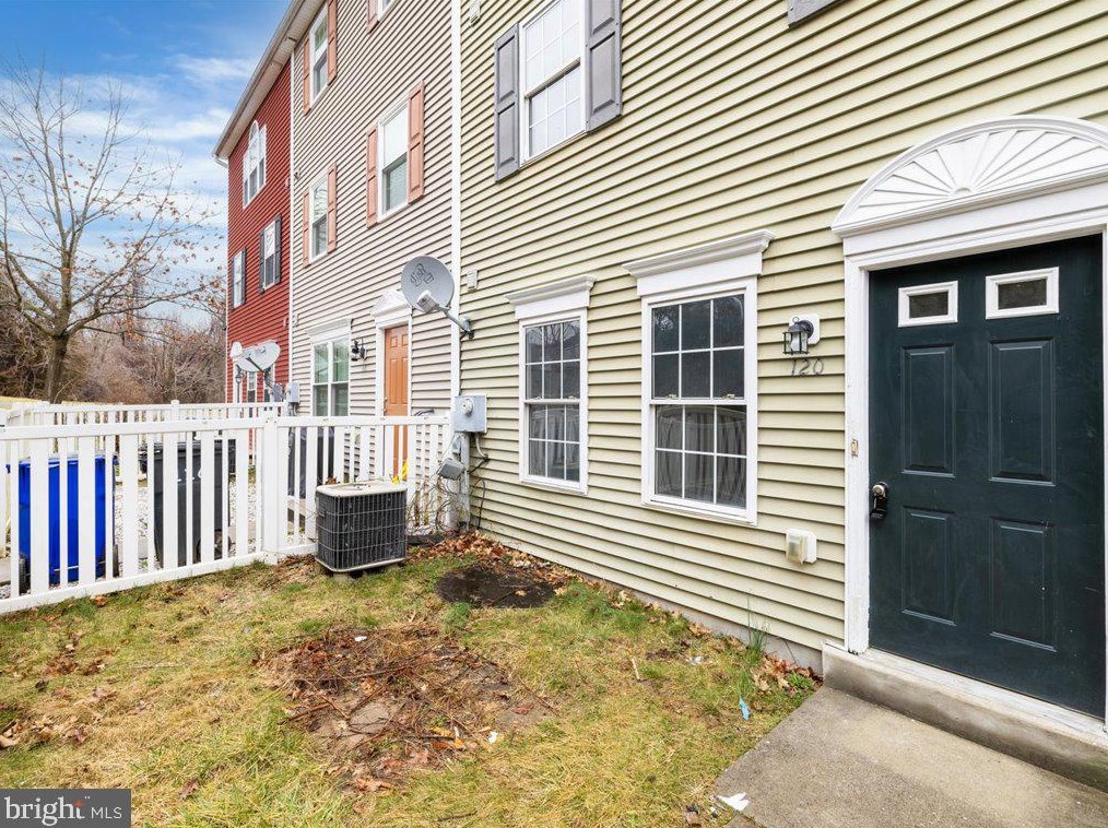 120 N Altamont, Graceham, MD 21788