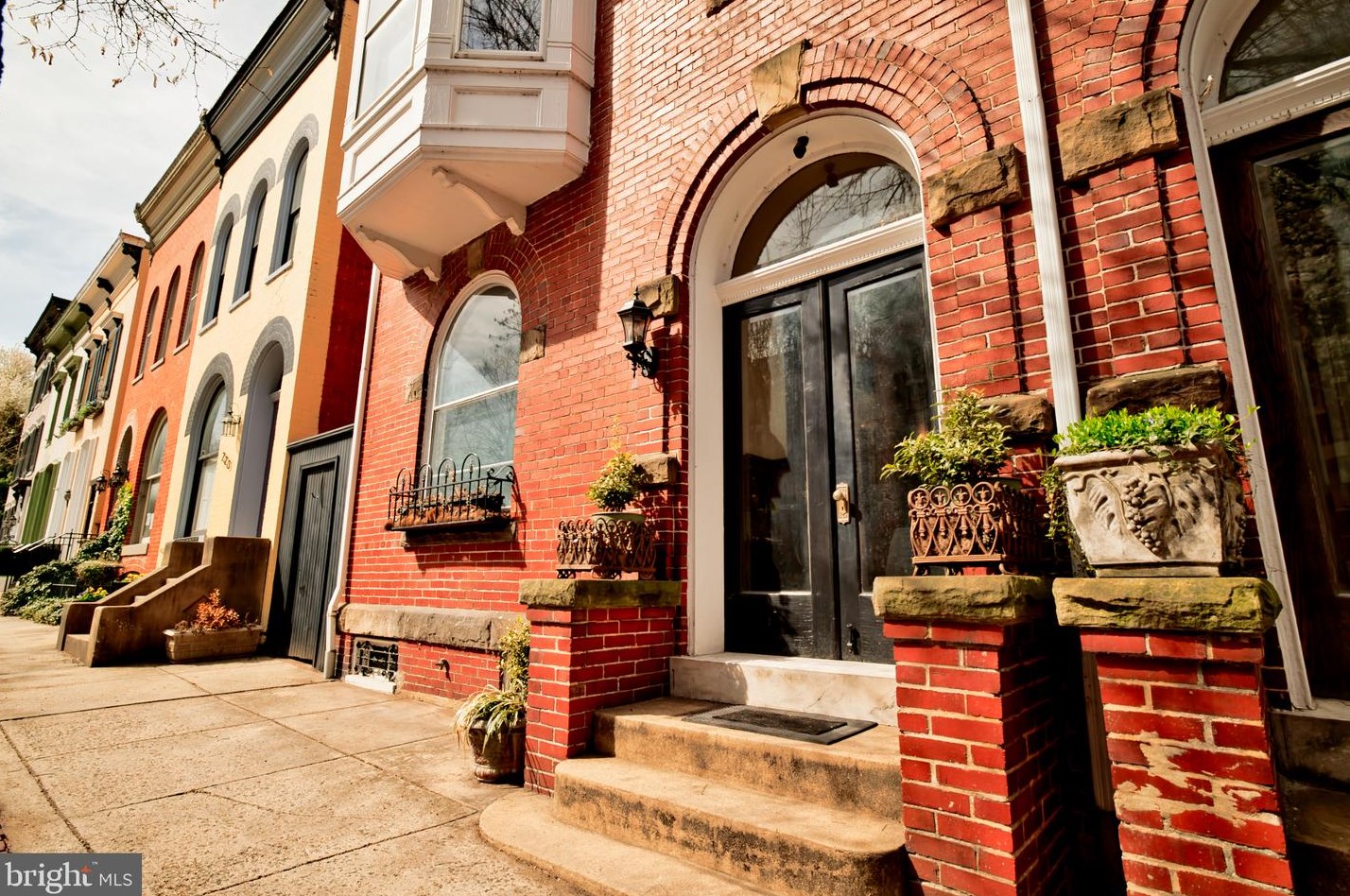 221 S Market St, Frederick, MD 21701