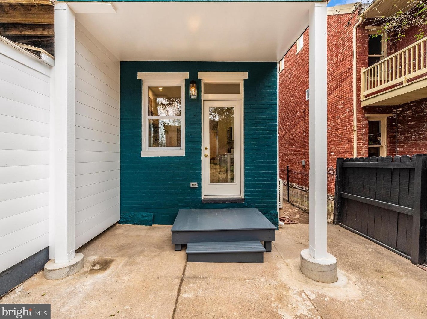 408 South St, Frederick MD  21701-6325 exterior