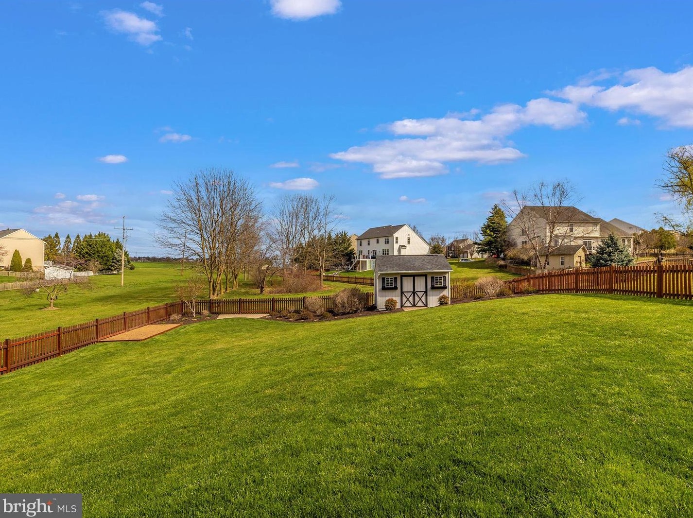 205 Creek Walk Dr, Walkersville, MD 21793