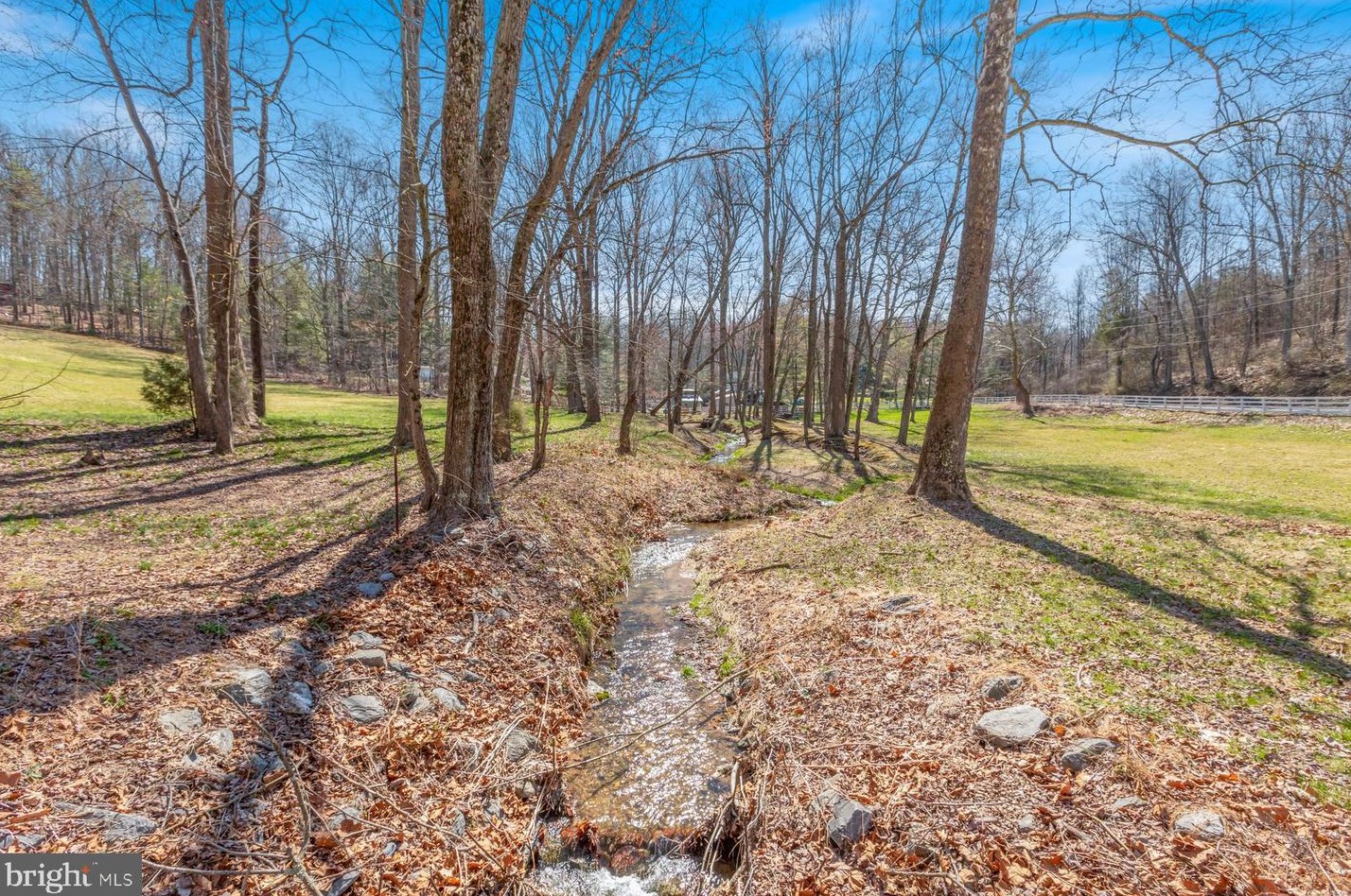 7845 Talbot Run Rd, Mount Airy MD  21771-8408 exterior