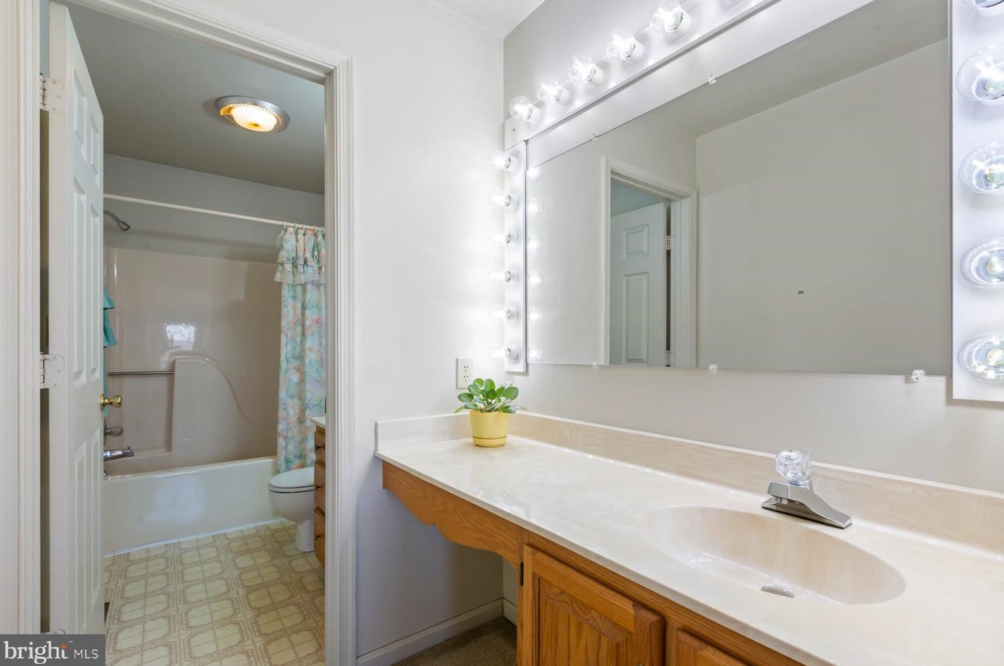 7845 Talbot Run Rd, Mount Airy MD  21771-8408 exterior