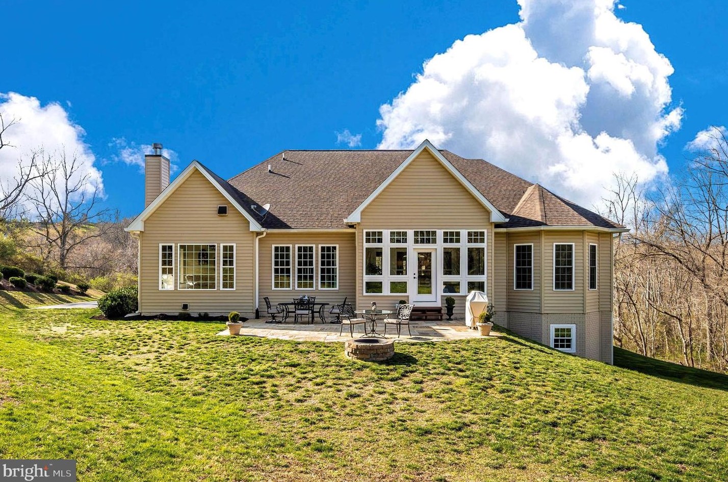 1105 Greenfield Rd, Tuscarora MD  21790-2001 exterior