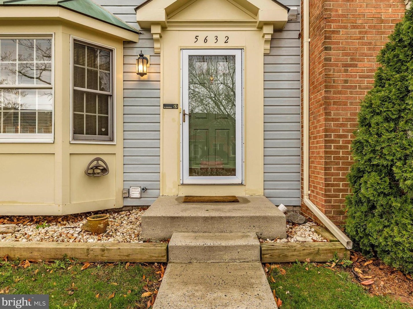 5632 Denton Ct, Frederick, MD 21703-8664