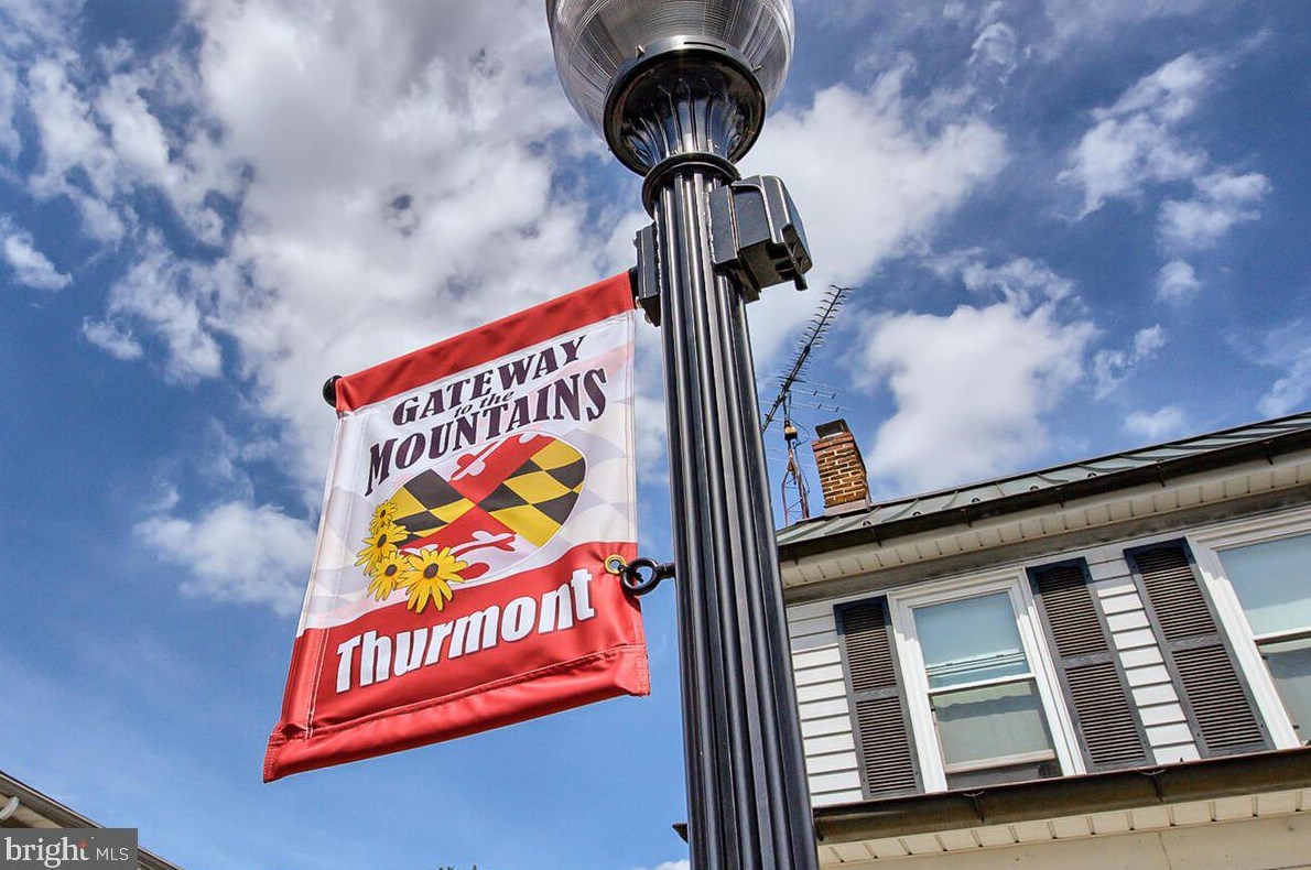 3 Sunhigh Ct, Graceham MD  21788-3224 exterior