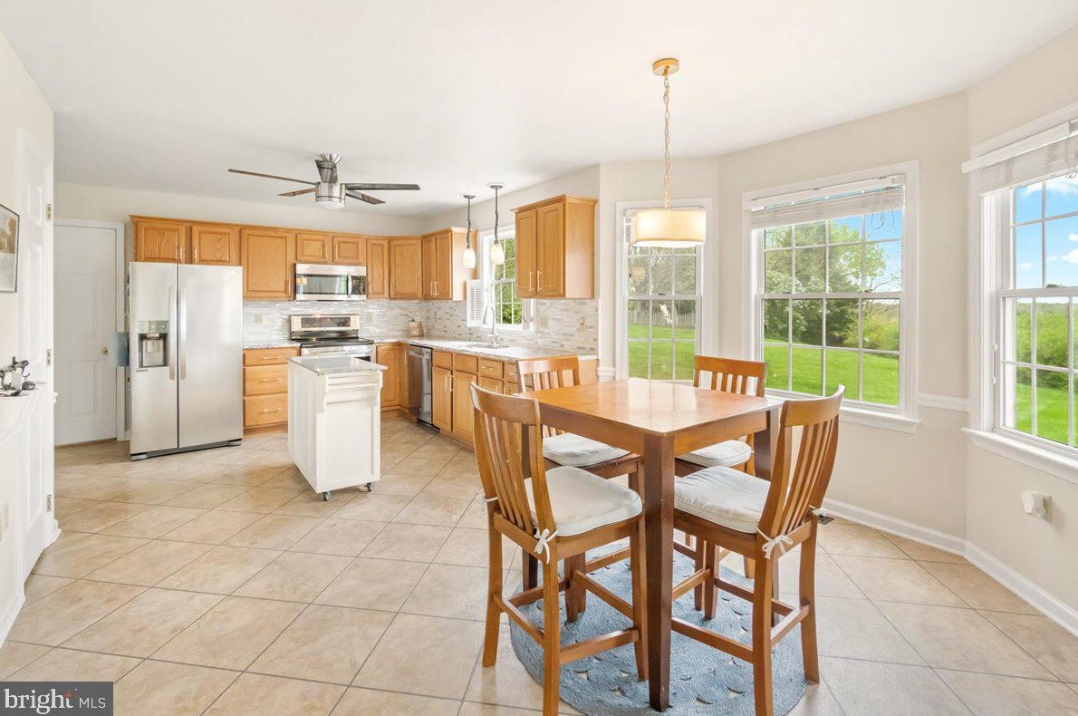 3 Sunhigh Ct, Graceham MD  21788-3224 exterior