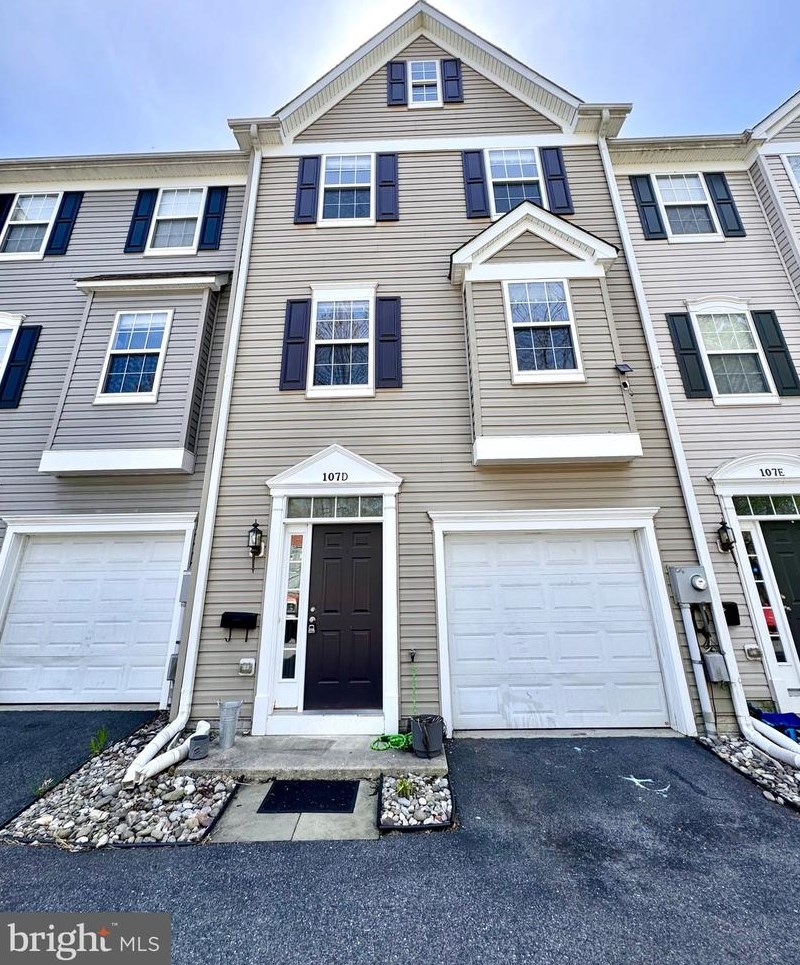 107 Burck St, Frederick, MD 21701-6398