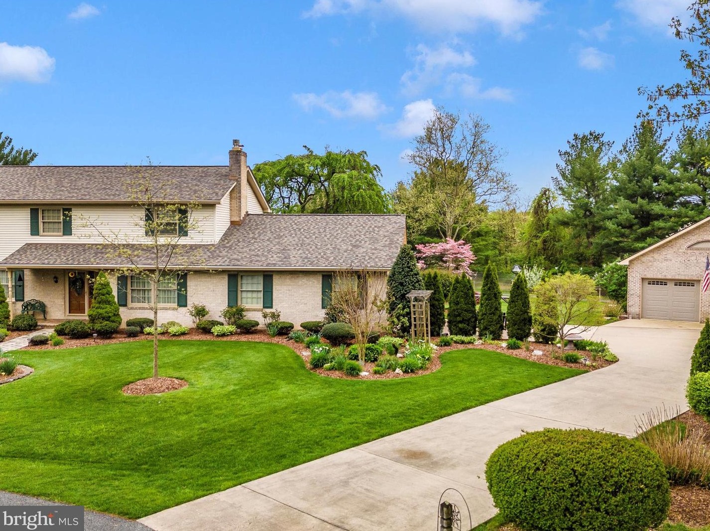 7901 Runnymeade Dr, Frederick, MD 21702-2943