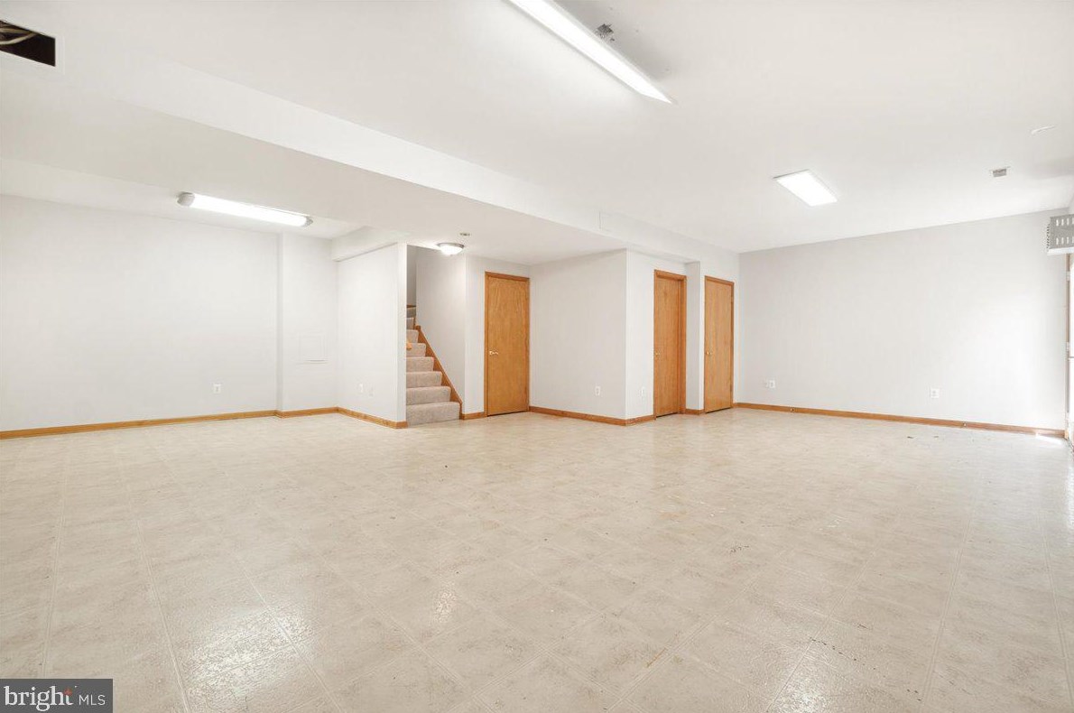 9131 Liberty Village Way, Linwood MD  21791-7301 exterior