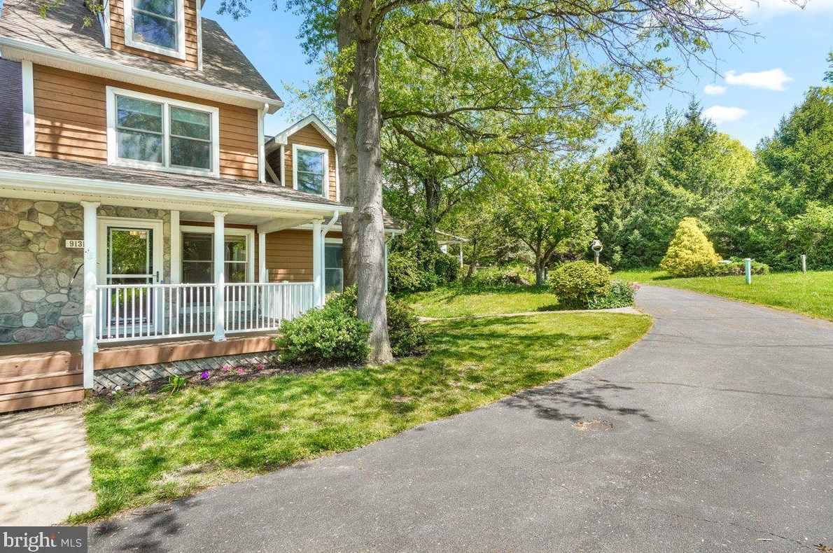 9131 Liberty Village Way, Linwood MD  21791-7301 exterior