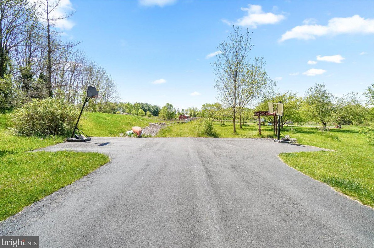 9131 Liberty Village Way, Linwood MD  21791-7301 exterior