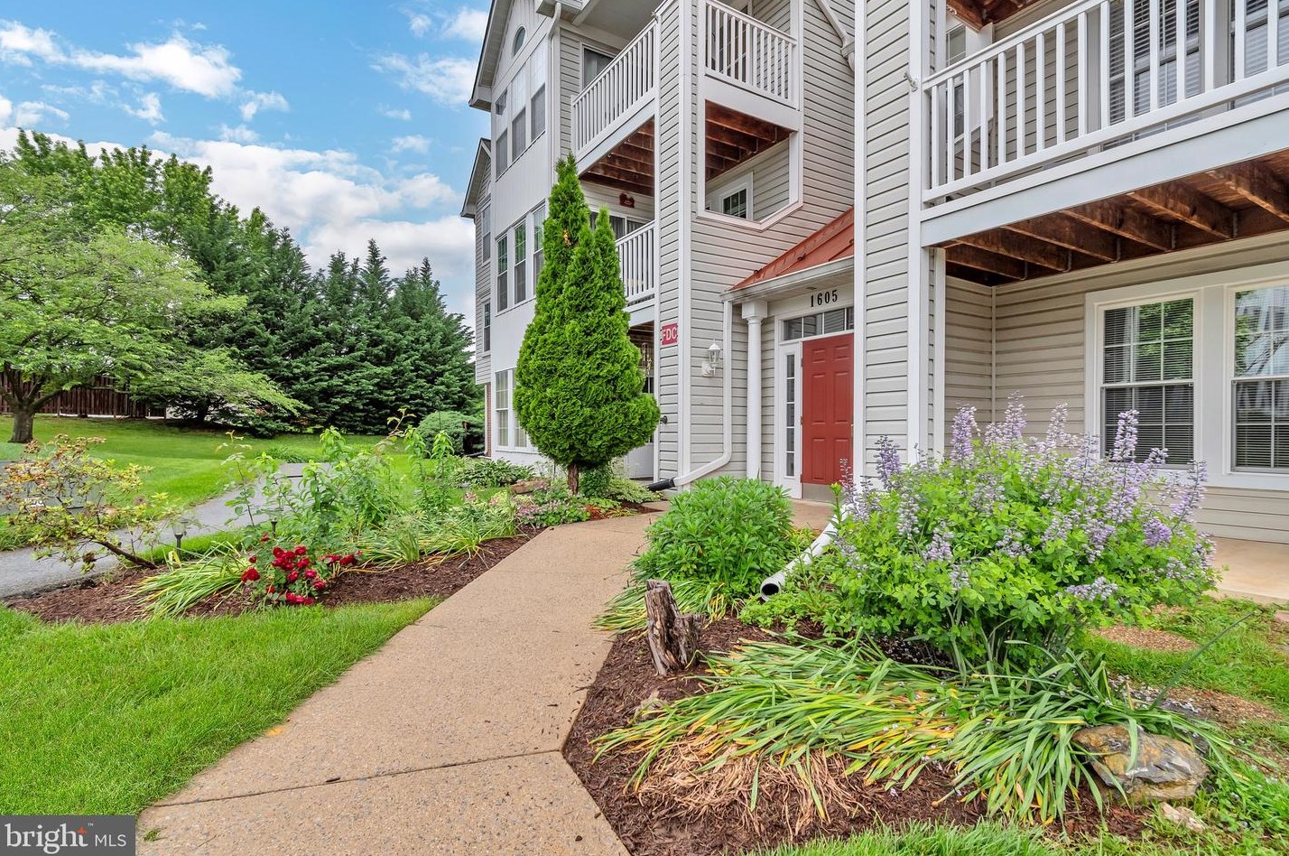 1605 Berry Rose Ct, Frederick, MD 21701-9020