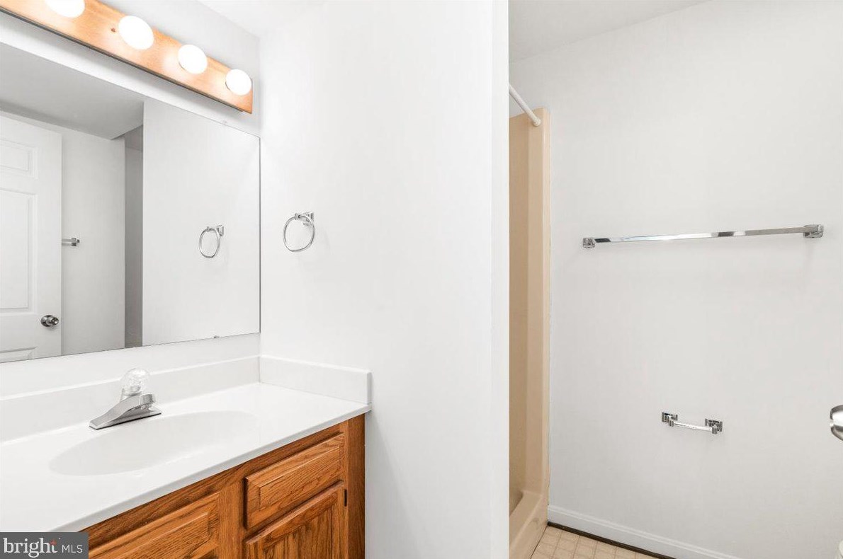 8036 Waterview Ct, Frederick MD  21701-9308 exterior