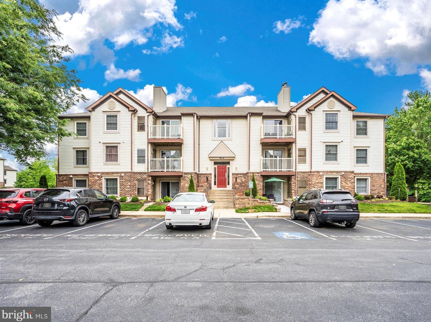 812 Stratford Way, Frederick, MD 21701-9094