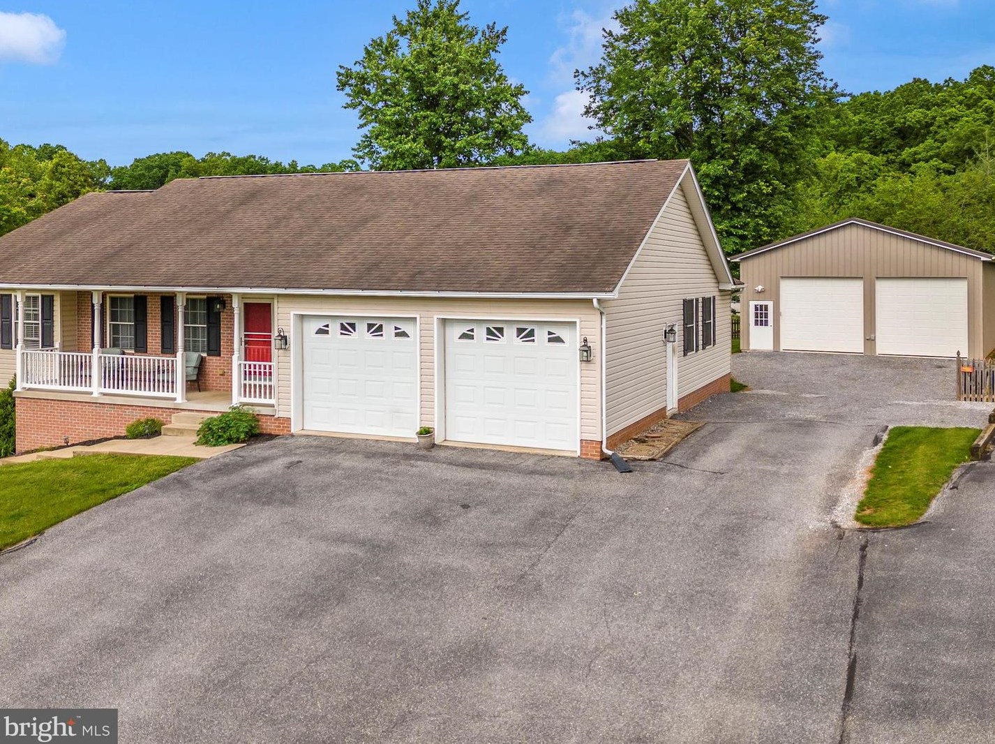 13721 Jimtown Rd, Graceham, MD 21788-2206