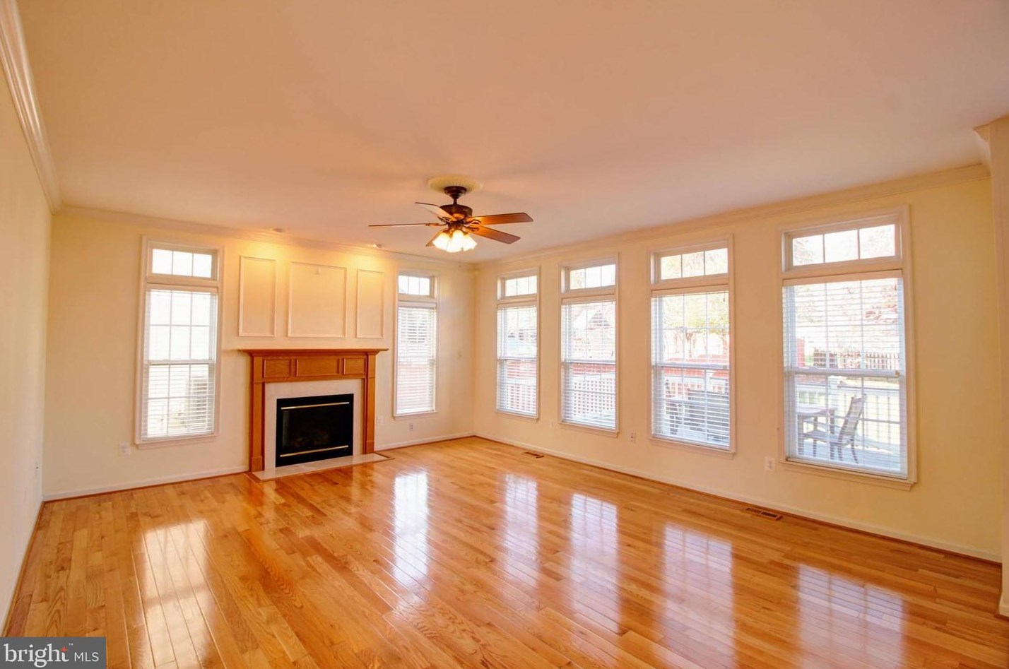 1828 Weybridge Rd, Frederick, MD 21702