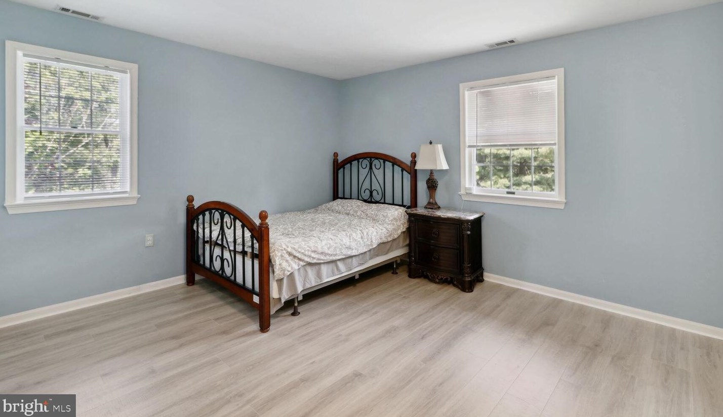 2802 Pheasant Ln, Clarksburg MD exterior