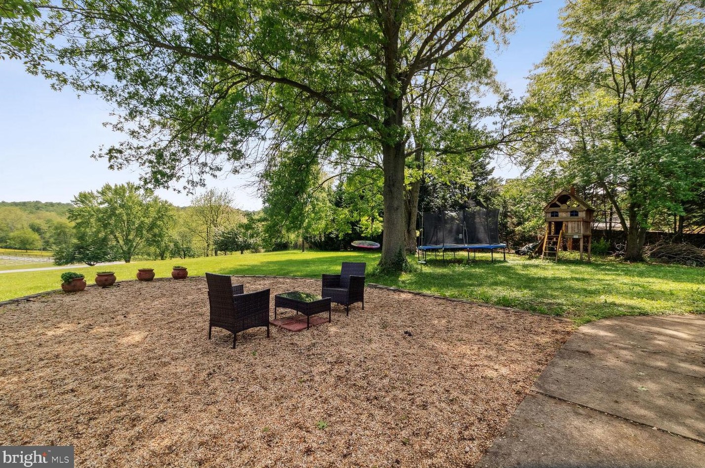 2802 Pheasant Ln, Clarksburg MD exterior