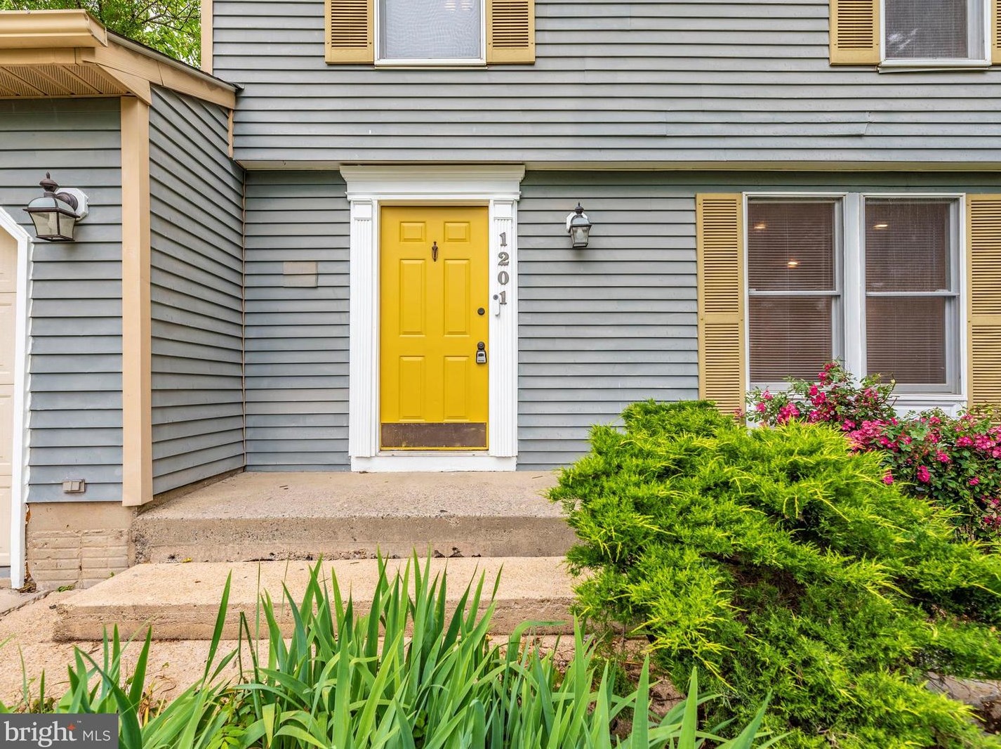 1201 Conewago Dr, Frederick, MD 21702-1117