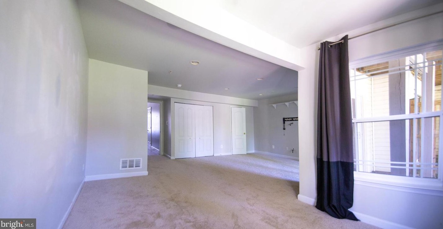 1009 Collindale Ave, Mount Airy MD  21771-5326 exterior