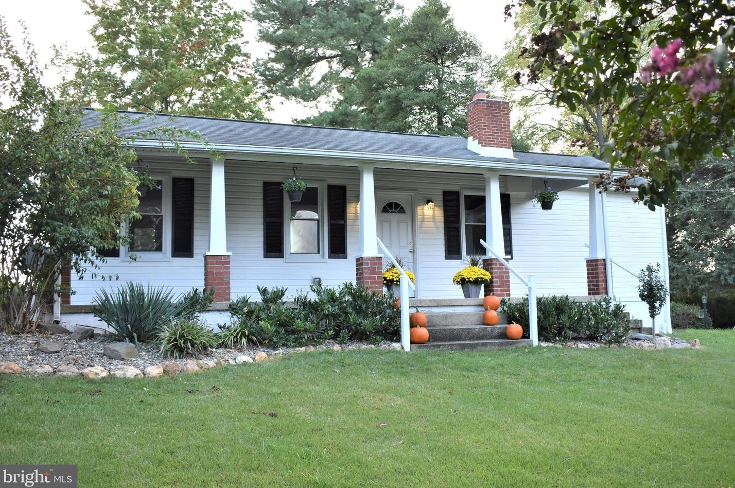 1210 Rock Hill Dr, Frederick, MD 21703