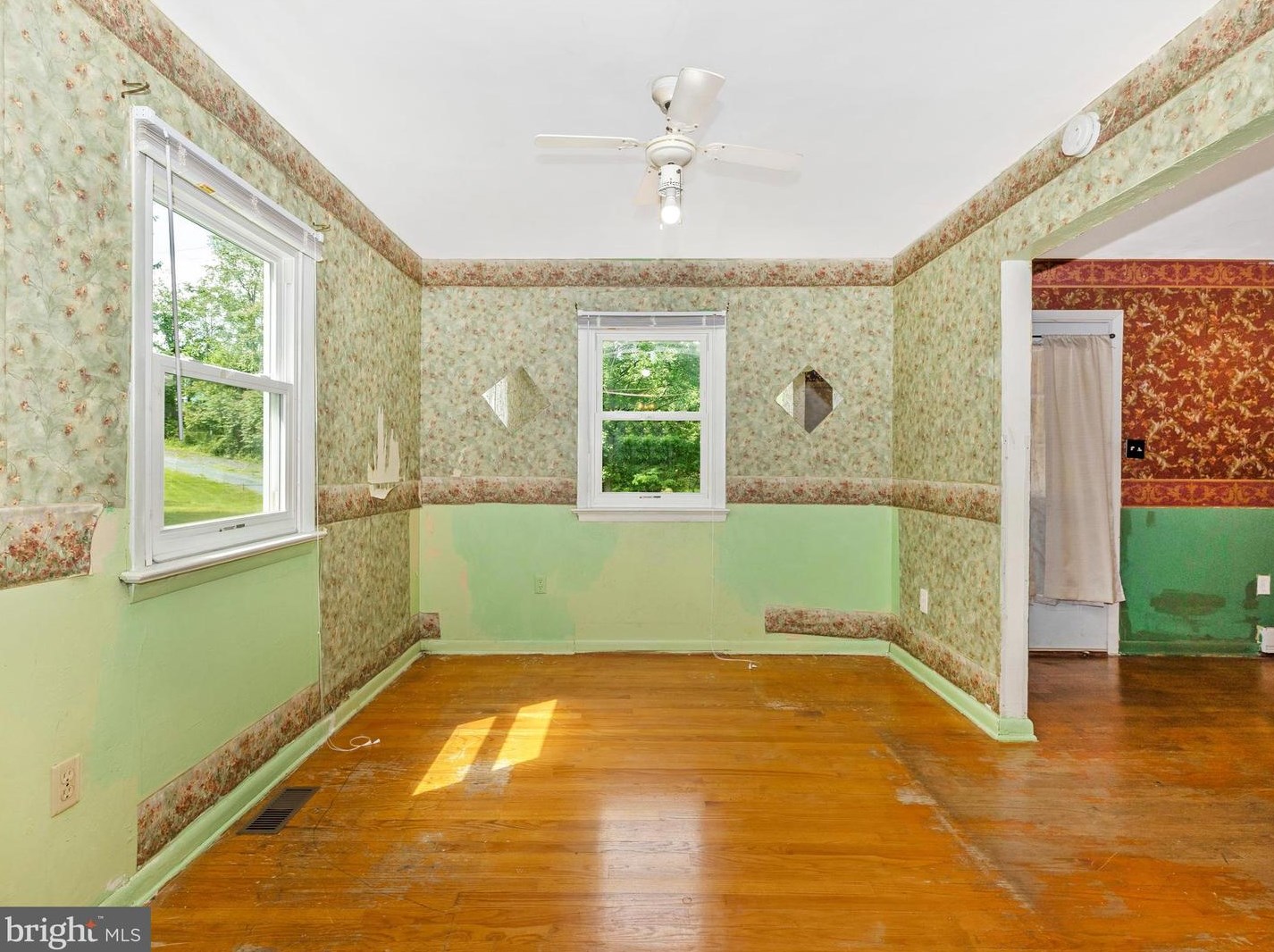 13828 Old Annapolis Rd, Mount Airy MD 21771-5816 exterior