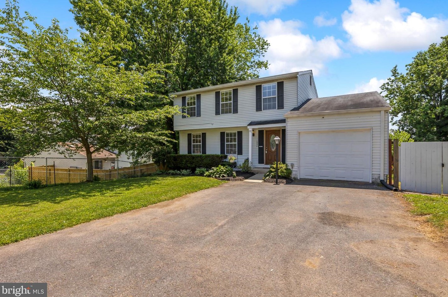 1590 Elmwood Ct, Frederick, MD 21702-3729